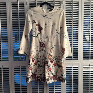 Zara XS Flowered Dress